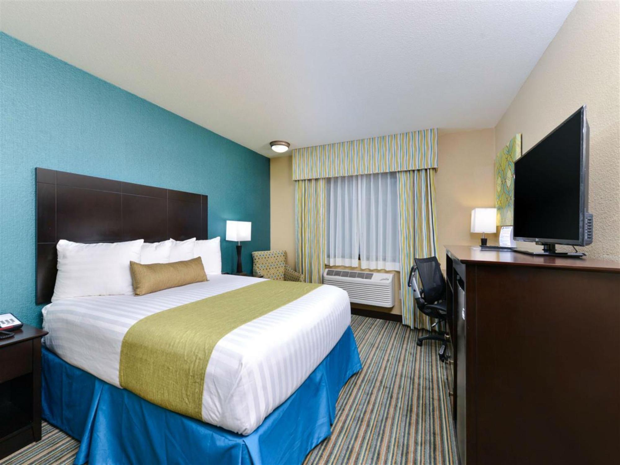 Best Western Long Beach Inn Екстериор снимка
