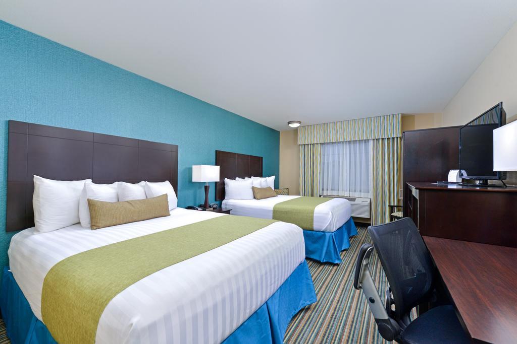 Best Western Long Beach Inn Екстериор снимка